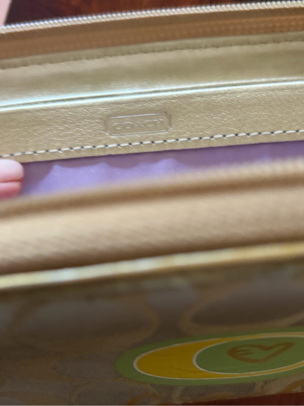 Coach Vintage Poppy Signature Graffiti Beige Zip Around Wallet - Picture 4 of 9